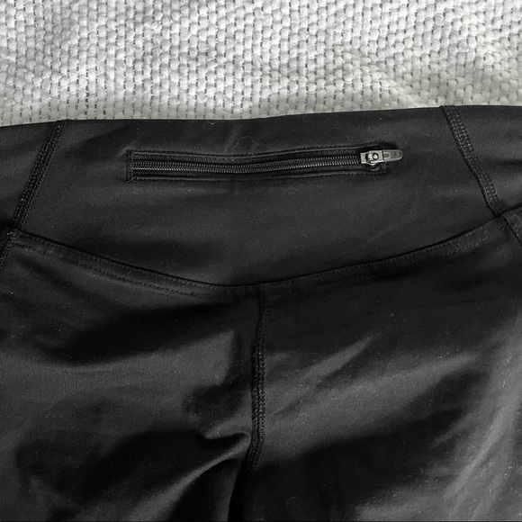 The North Face Cropped Legging - Picture 3 of 6